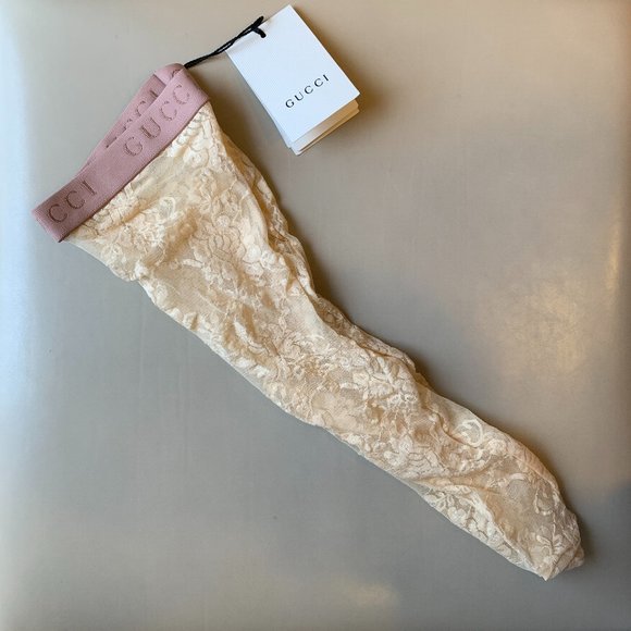 Gucci Metallic Floral Lace Socks in Cream - Picture 2 of 8